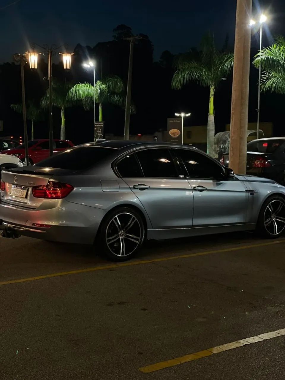 BMW 320I A 2.0 Turbo/activeflex 16V 184cv 4P 2014