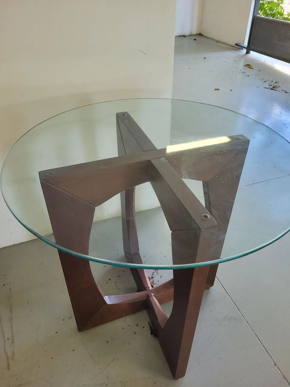 Mesa moderna madeira e vidro - Foto 3