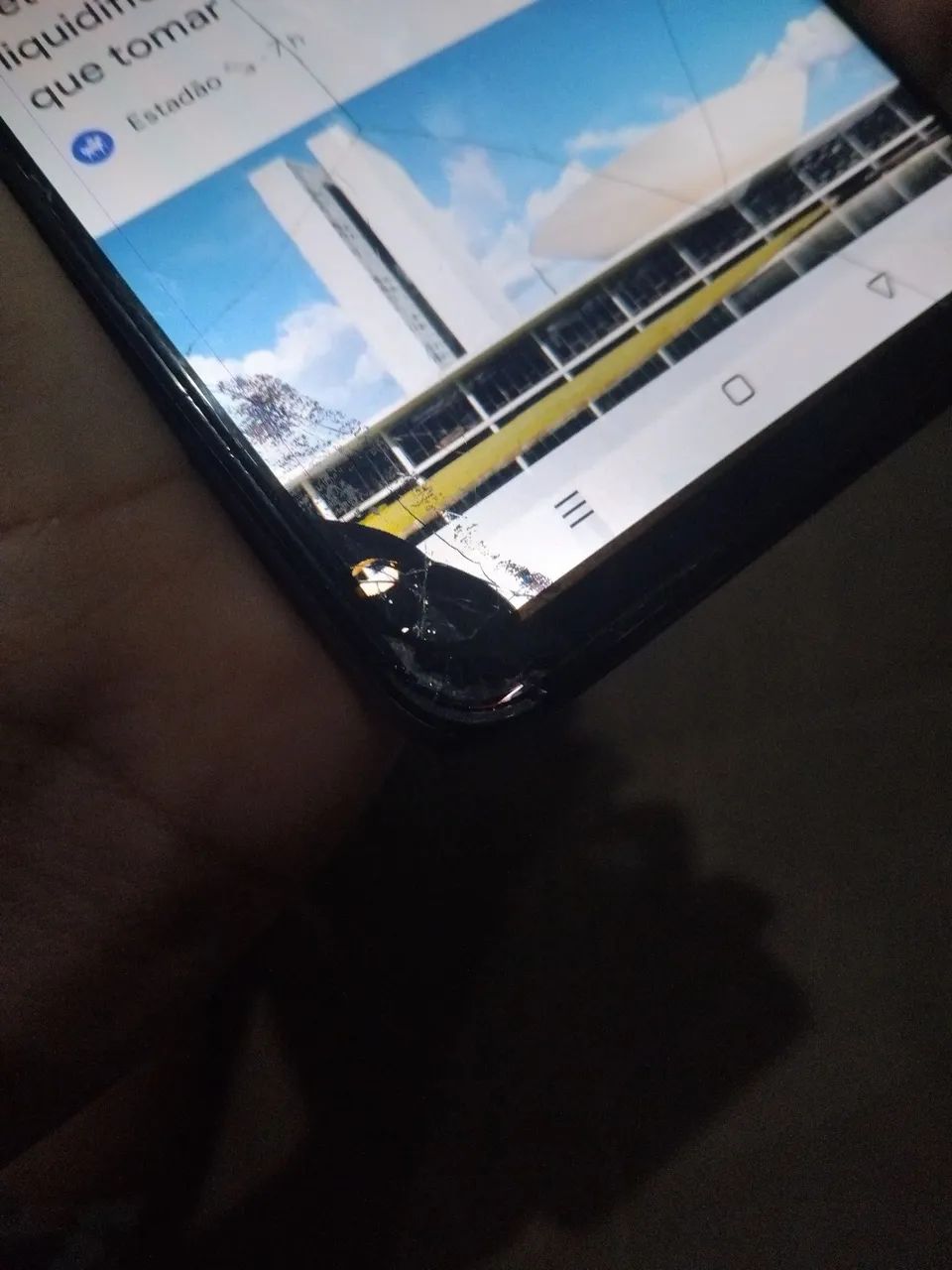 Celular realme norte 50 com uma mancha 800 reais - Foto 2