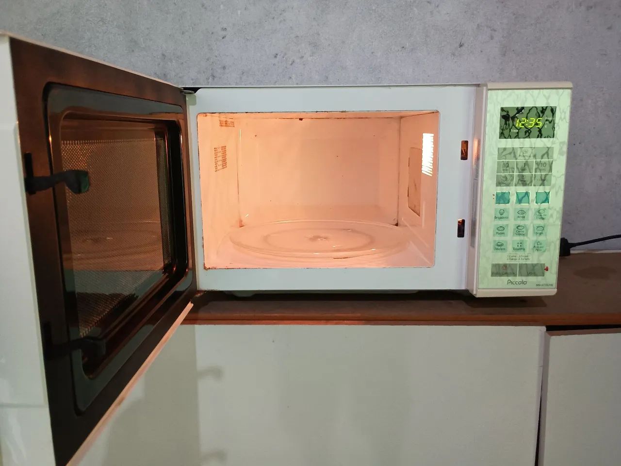 Microondas Panasonic 24litros - Foto 3