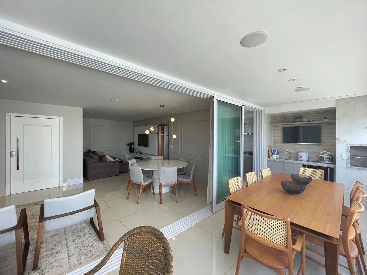 DETAIL VACA BRAVA 3 SUÍTES MOBILIADO  - Foto 14