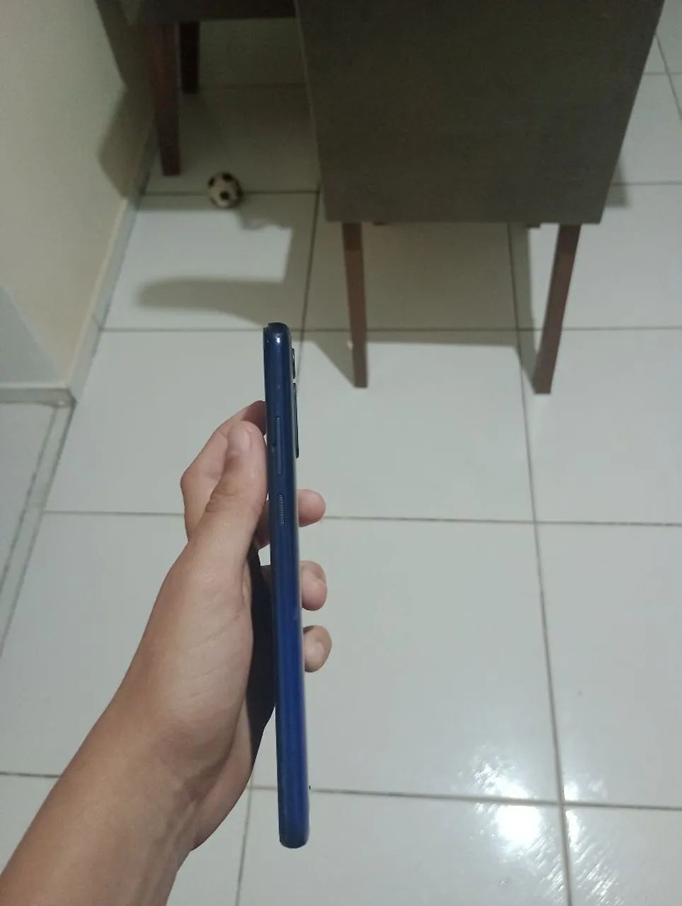 Vende-se, moto g8 Power lite 200 tem conversar! - Foto 4