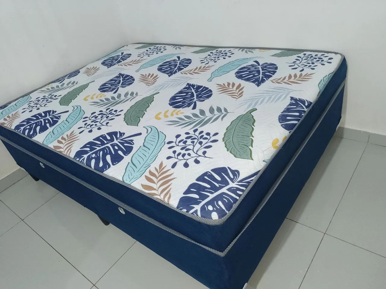 Cama box casal 