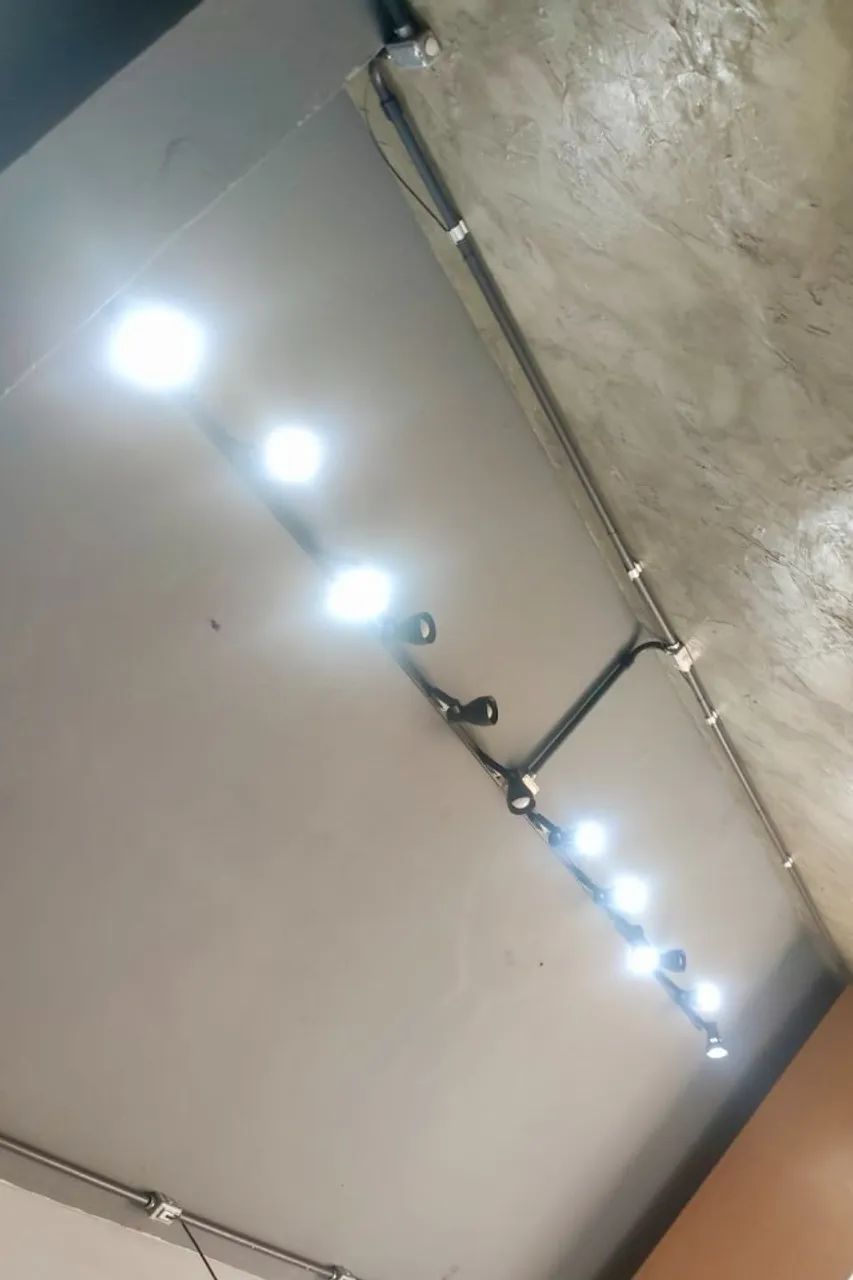 Alugo Sala Comercial - Centro de Paranavaí-PR. - Foto 4