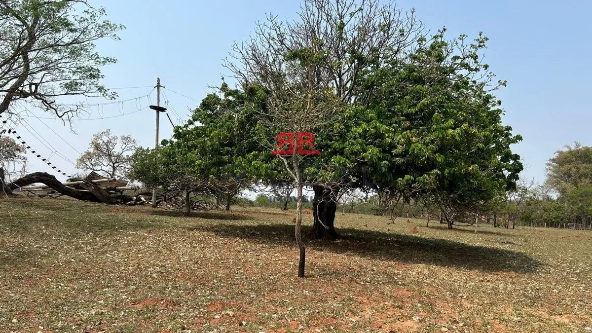 Área à Venda, excelente opção para clube.