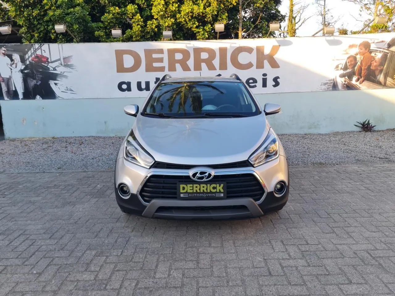 Hyundai HB20X Premium 1.6 Flex 16V Aut. 2017 - Foto 5