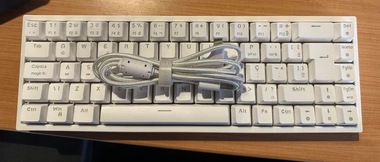 Teclado Mecânico Gamer 65% abnt2 - Foto 2
