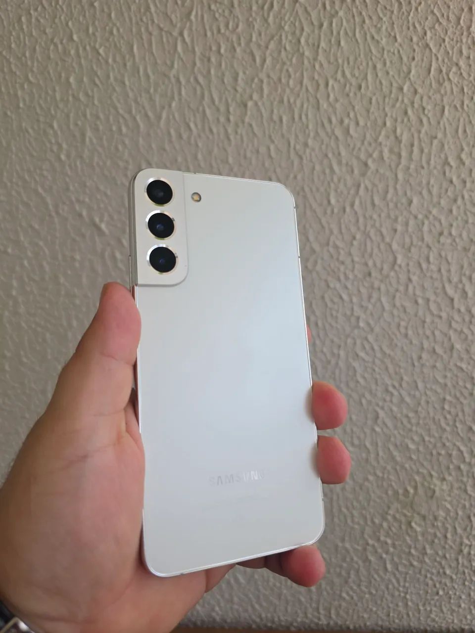 Samsung Galaxy S22 Plus 8/256 GB NA CAIXA EM ATE 6X SEM JUROS