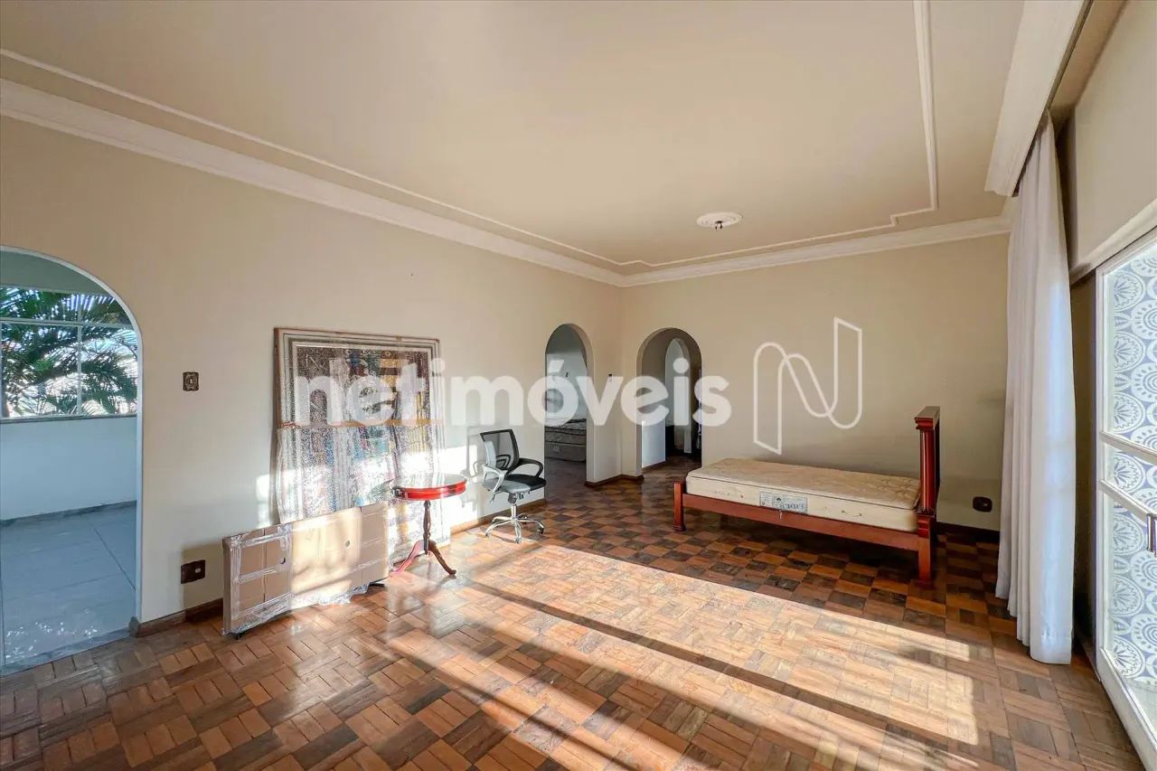 Excelente Casa com 775 m²; no MInas Brasil com piscina e sauna - Foto 5