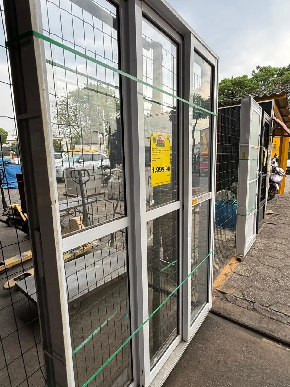 PORTA DE CORRER EM AÇO COM VIDRO (NOVA) - Foto 4