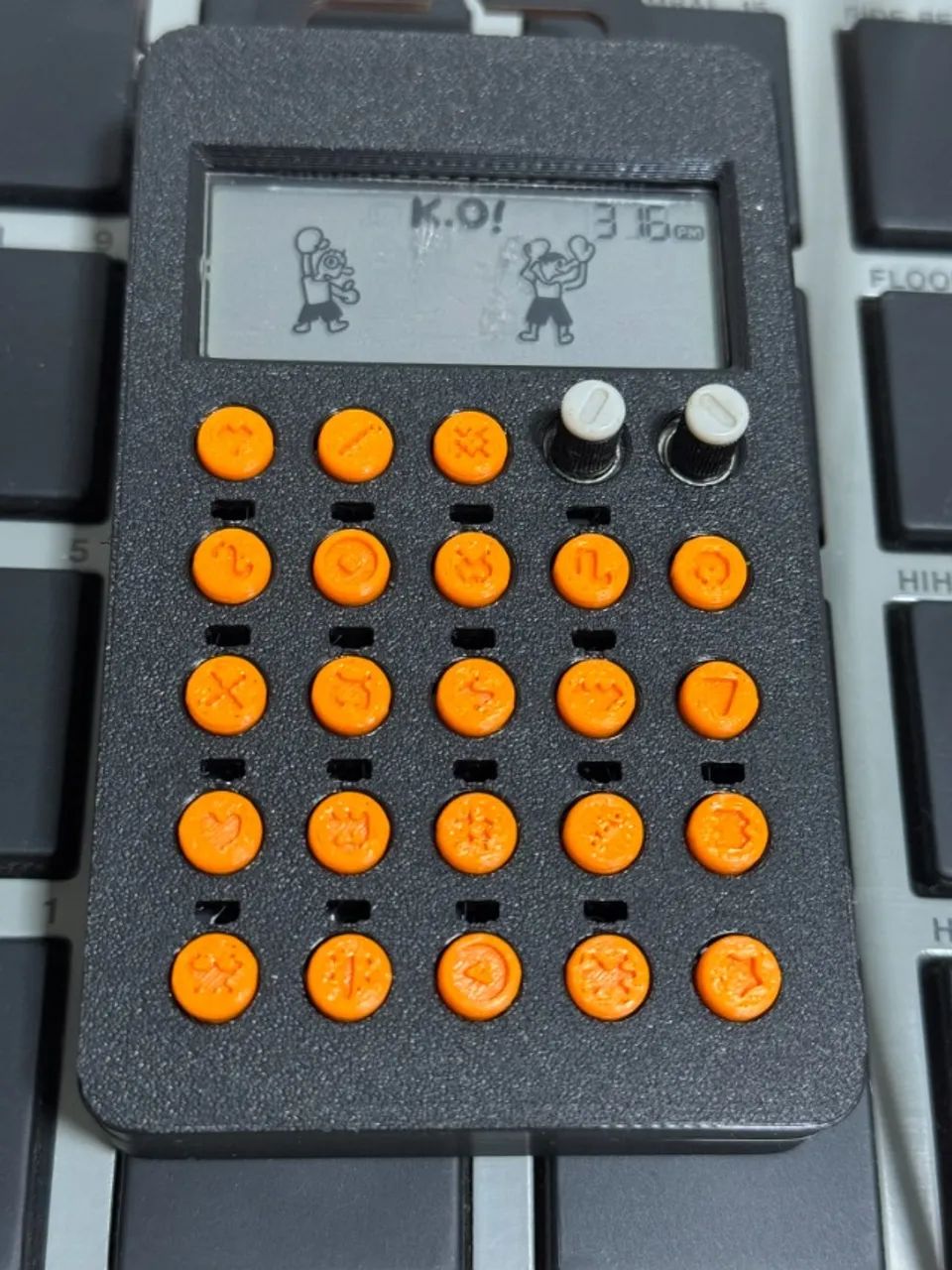 POCKET OPERATOR PO-33 COM CASE - Foto 4