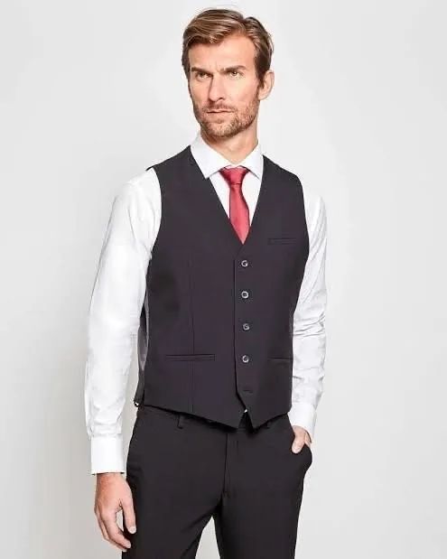 Aluguel de Trajes Masculinos - Ternos, Smoking e outros. - Foto 4