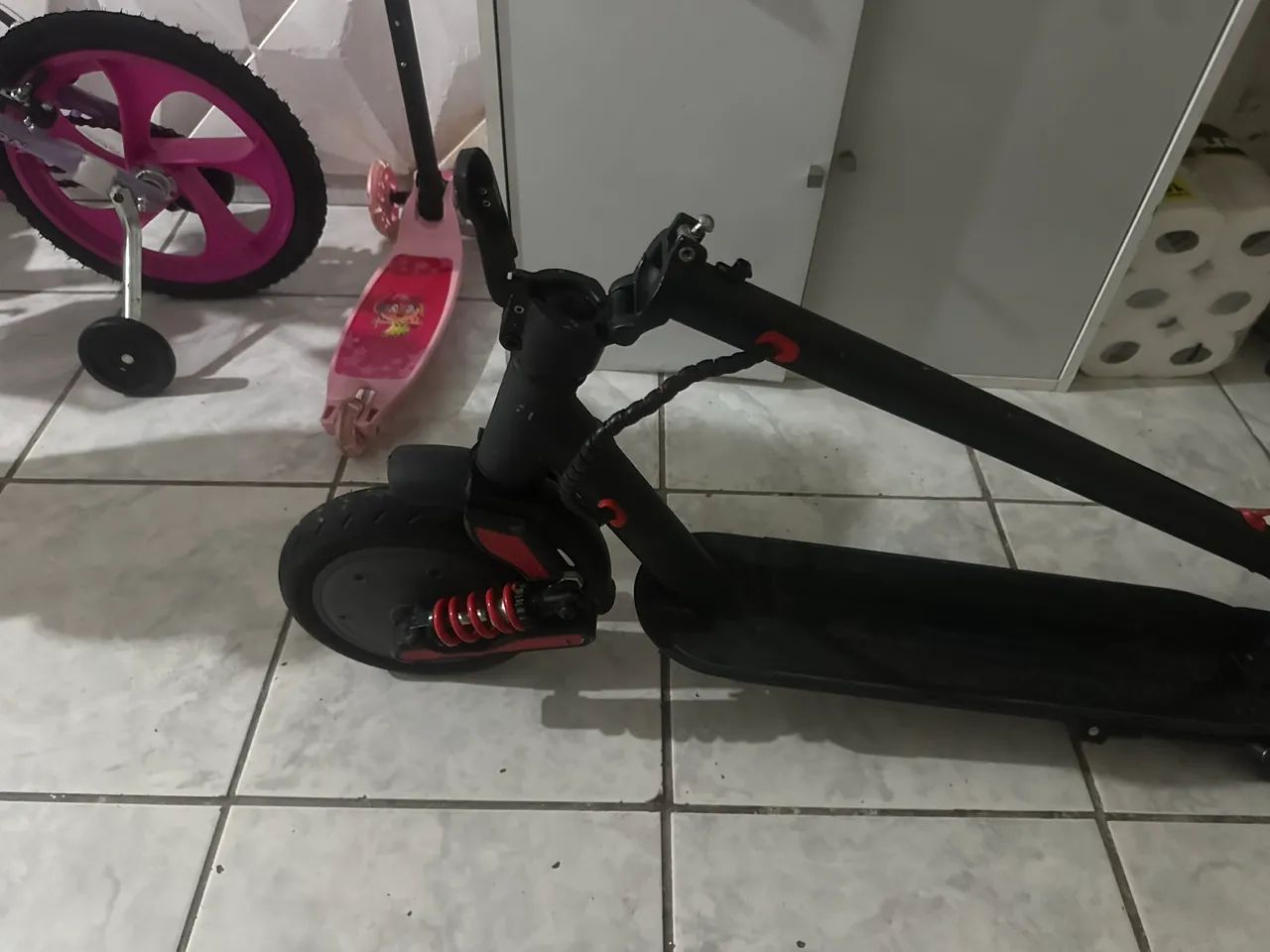 Patinete elétrico 350 w com amortecedor para adulto  - Foto 2