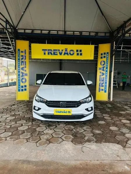 Fiat Cronos Precision 1.3 16V Flex Aut. 2023 - Foto 2