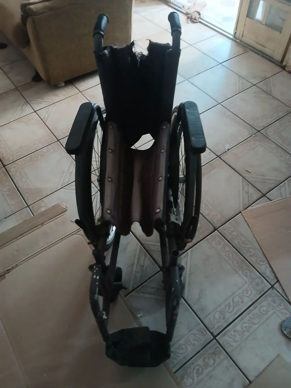 Cadeira de roda - Foto 4
