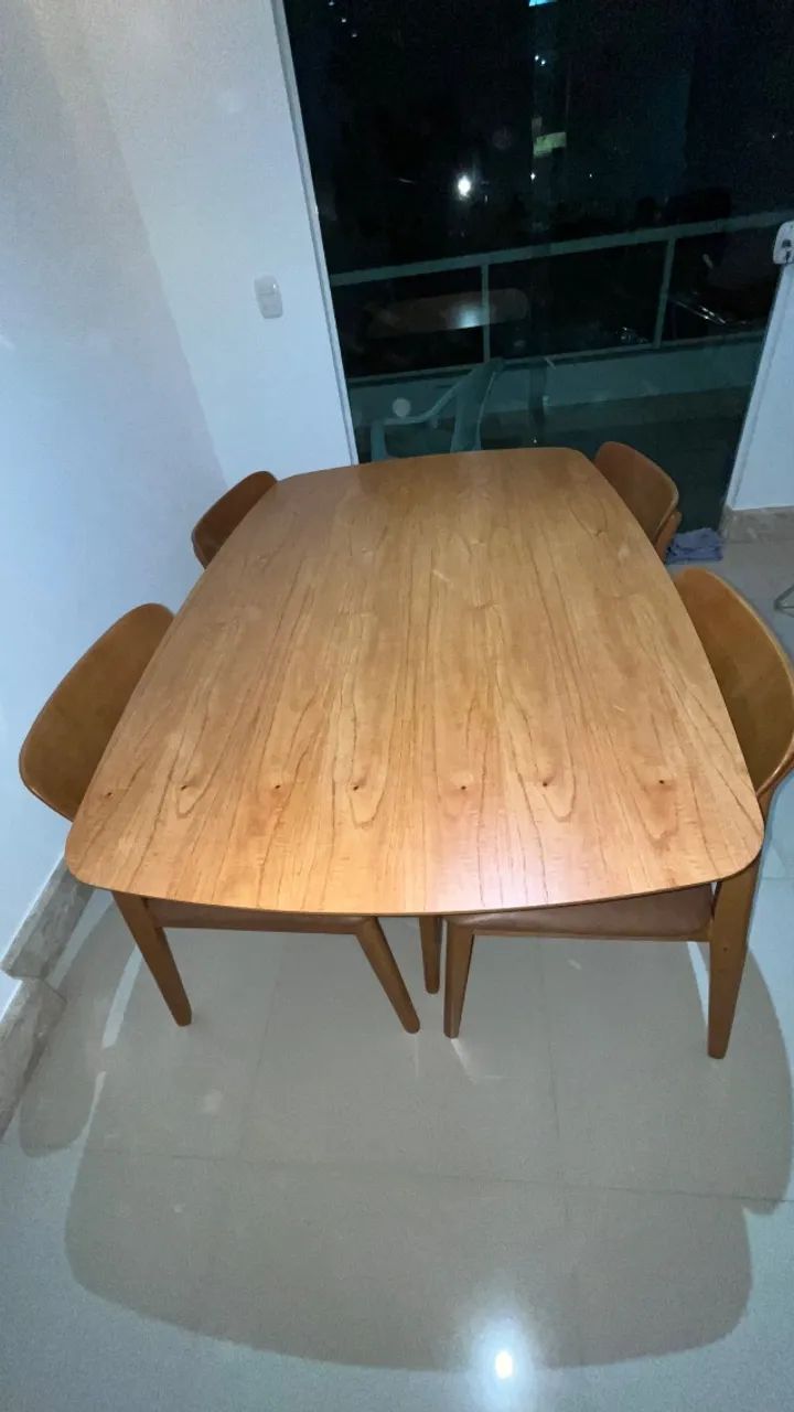Mesa de Jantar + Cadeiras - Foto 2