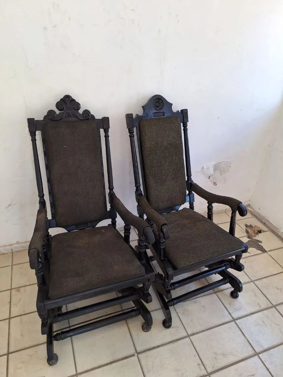Cadeiras de balanço antiguidade 