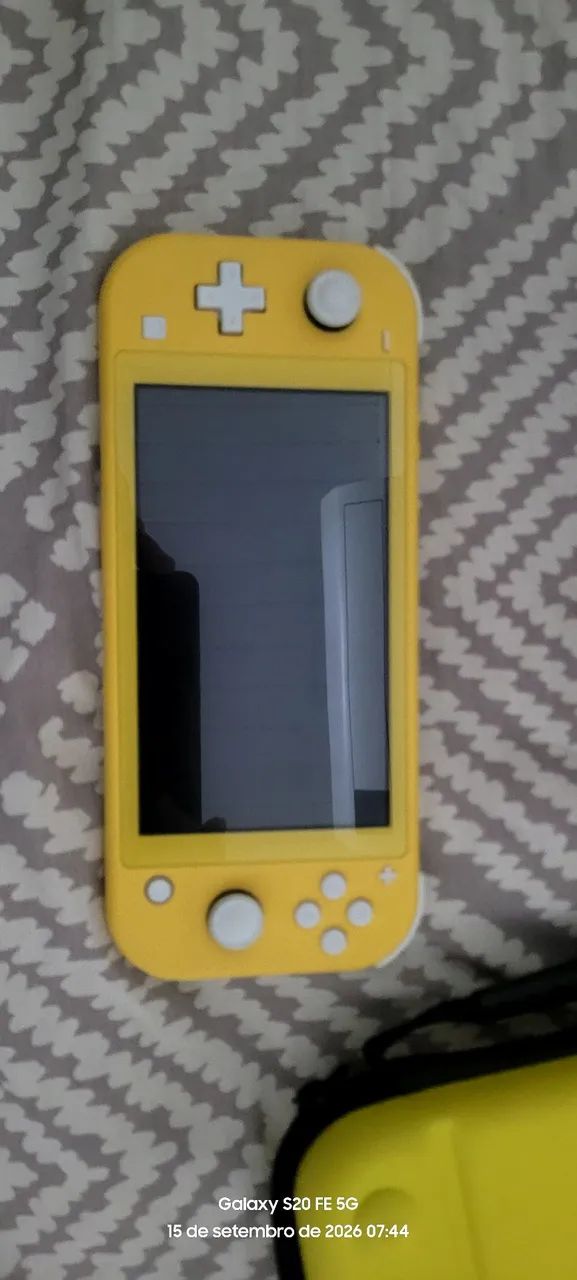 Nintendo switch lite + case + grip - Consoles de Vídeo Game