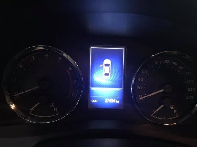 Toyota Corolla 27.000KM! XEi Automático - Modelo Novo - 2018 Só comigo via *