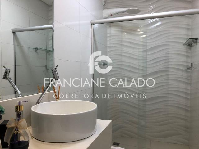 Casa, extenso espaço, dois quartos, localizada no bairro Palhinhas - Foto 3
