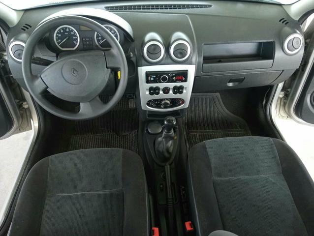 Logan Privilege 1.6 8V 2009 com GNV - Foto 9
