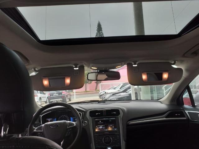 Ford Fusion Titanium Plus AWD Branco, com Teto, 4 pneus novos - Foto 9