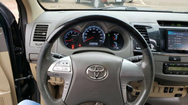 Hilux SW4 SRV 4X4 - 2012 - 7 Lugares - Foto 10