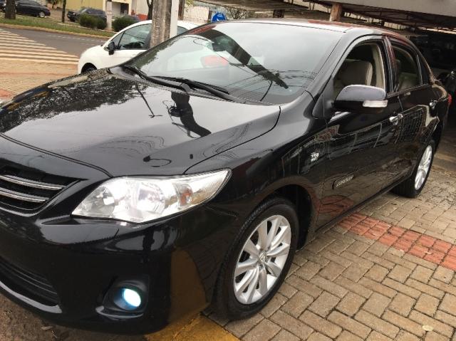 Toyota Corolla 2.0 Altis Automático 4P - Foto 2