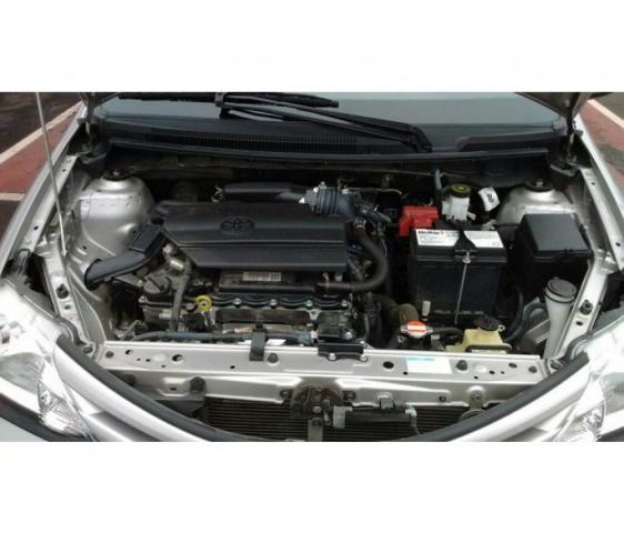 TOYOTA ETIOS SEDAN X 1.5 16V AT FLEX Prata 2016/2017 - Foto 12