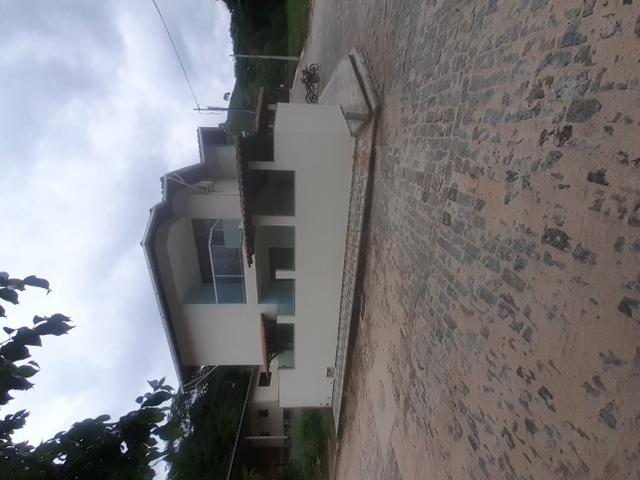 Vende-se casa