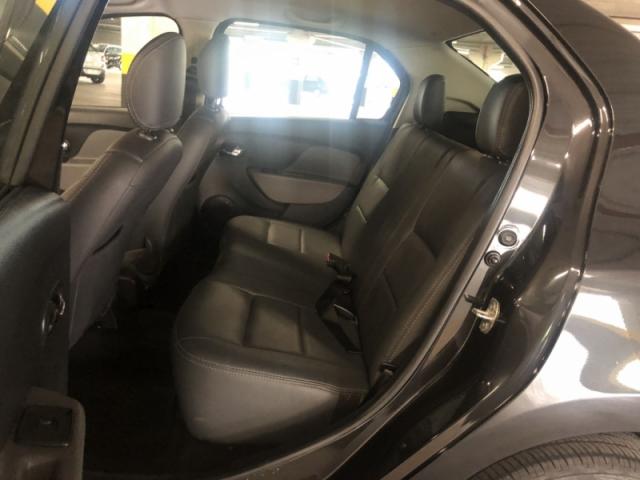 RENAULT LOGAN 1.6 DYNAMIQUE 8V FLEX 4P 2017 - Foto 14