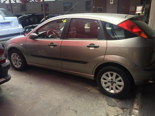 Focus Hatch 1.6 Flex Zetec Rocan 2006/2007 - Carro muito conservado! - Foto 3