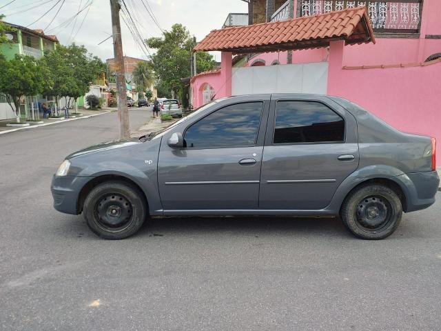 Vendo Logan 2011 completo com GNV 5a geração - Foto 2