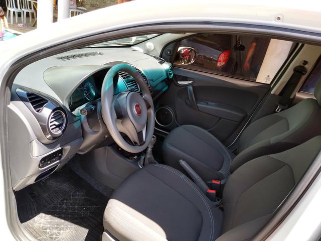 Vendo grand Siena 1.4 attractive 2015 - Foto 4