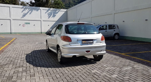 Peugeot 206 Feline - 3mil + 350 Mês - Foto 4