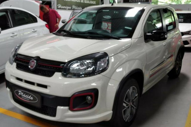 Uno Sporting 1.3 8V 5P Sem detalhes