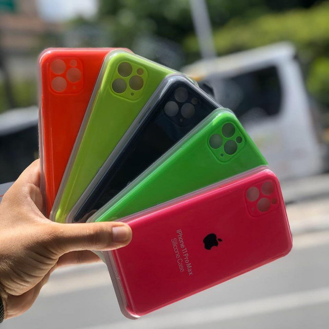 Capa Apple Silicone aveludada com protetor de camera iPhone 11 11 pro 11  pro Max - Celulares e telefonia - Barra, Salvador 806298479 | OLX