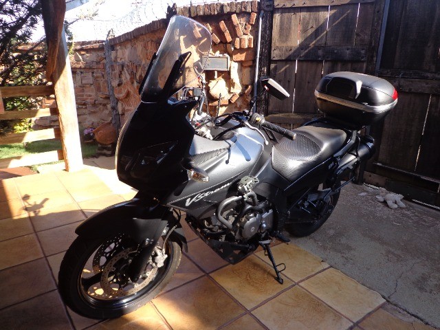 SUZUKI V STROM 650