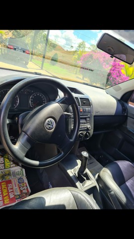 POLO SEDÃ 10/11