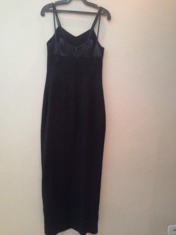 Vestido Longo Preto com alças, fenda lateral, tamanho P - em estado de novo - Foto 5