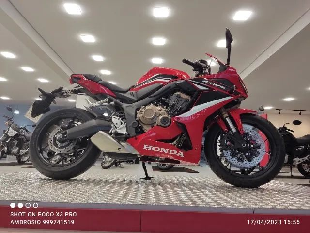 Cbr 650 r ultima versao 2023