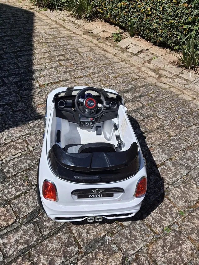 Mini Paredao Com Carro Motorizado