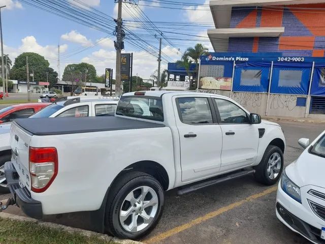 Vendo ágio  caminhonete Ranger ano 2015