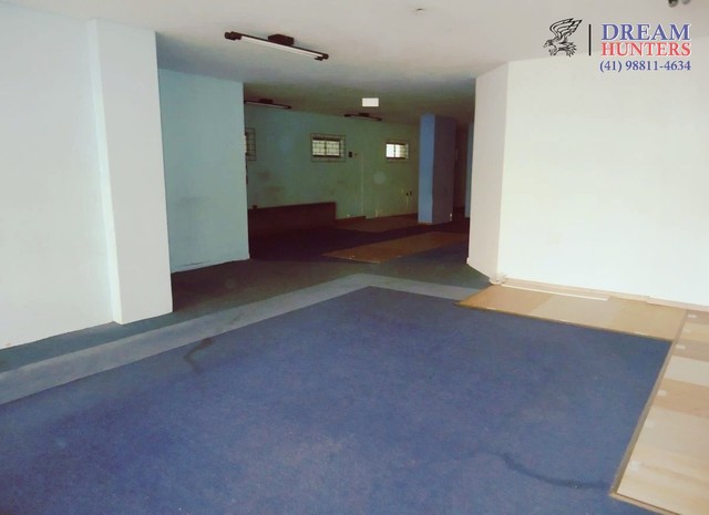 Loja Térrea com 336m², com 9 vagas, no bairro Bacacheri - Foto 5