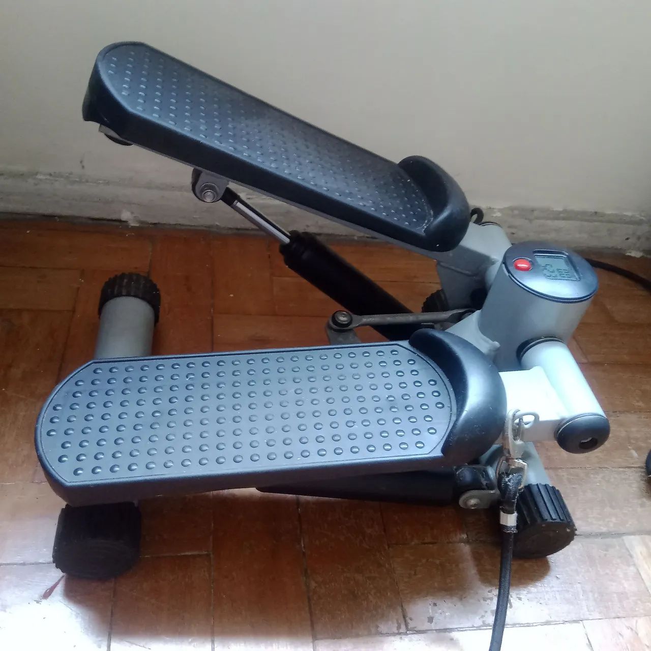 Mini Stepper para Exercícios em Casa - Foto 4