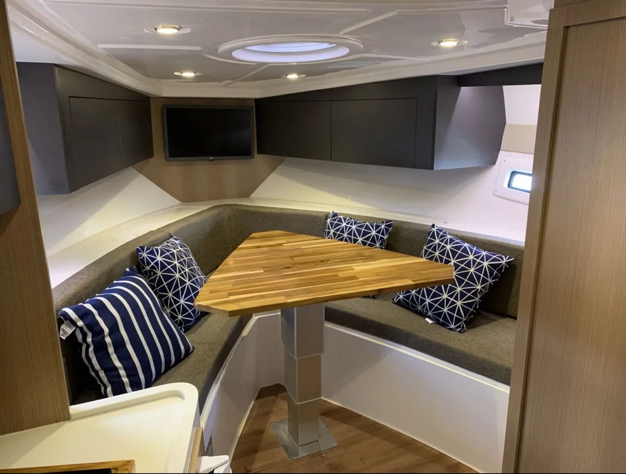 Lancha Royal Marine (35pés) 2 Popa 225 HP Ñ Focker, Phanton, Fs, Nx, NHD) - Foto 13