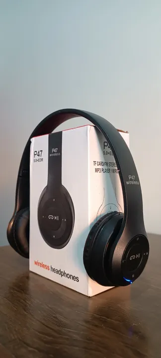 Fone de ouvido arco P47. Excelente qualidade. Grave podereso. Ótimo custo benefício.