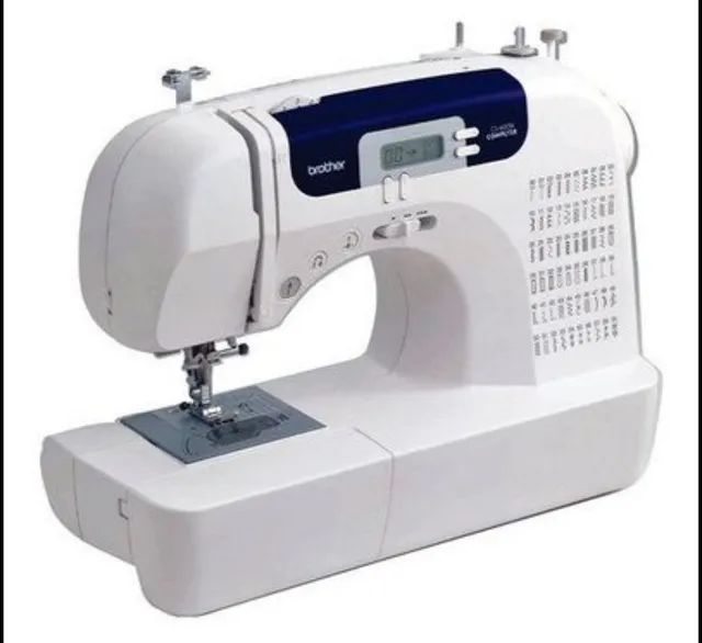Máquina de costura reta Brother CS6000I portátil branca - NOVA - Foto 2