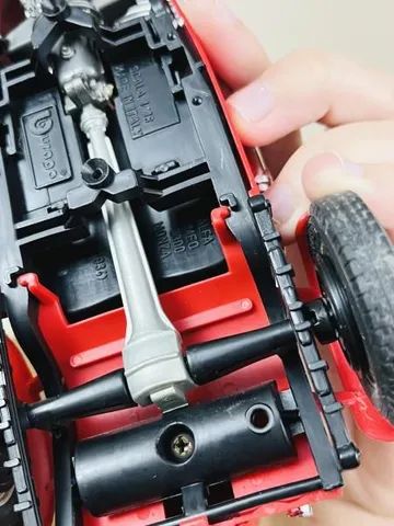 Miniatura Alfa Romeo 2300 Monza Bburago 1/18 - Foto 6