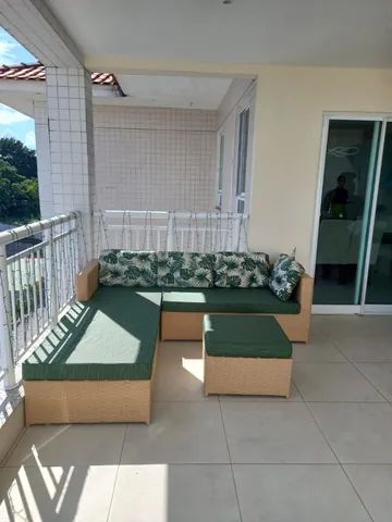 Sofá em L 